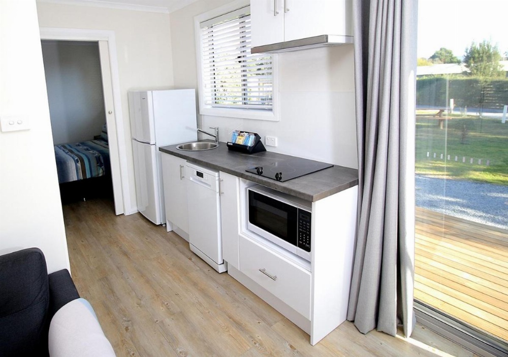 Room image 4