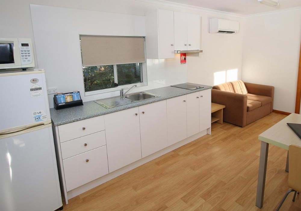 Room image 5