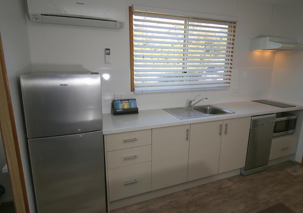 Room image 3